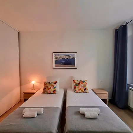 Clemenceau Palais Apartment